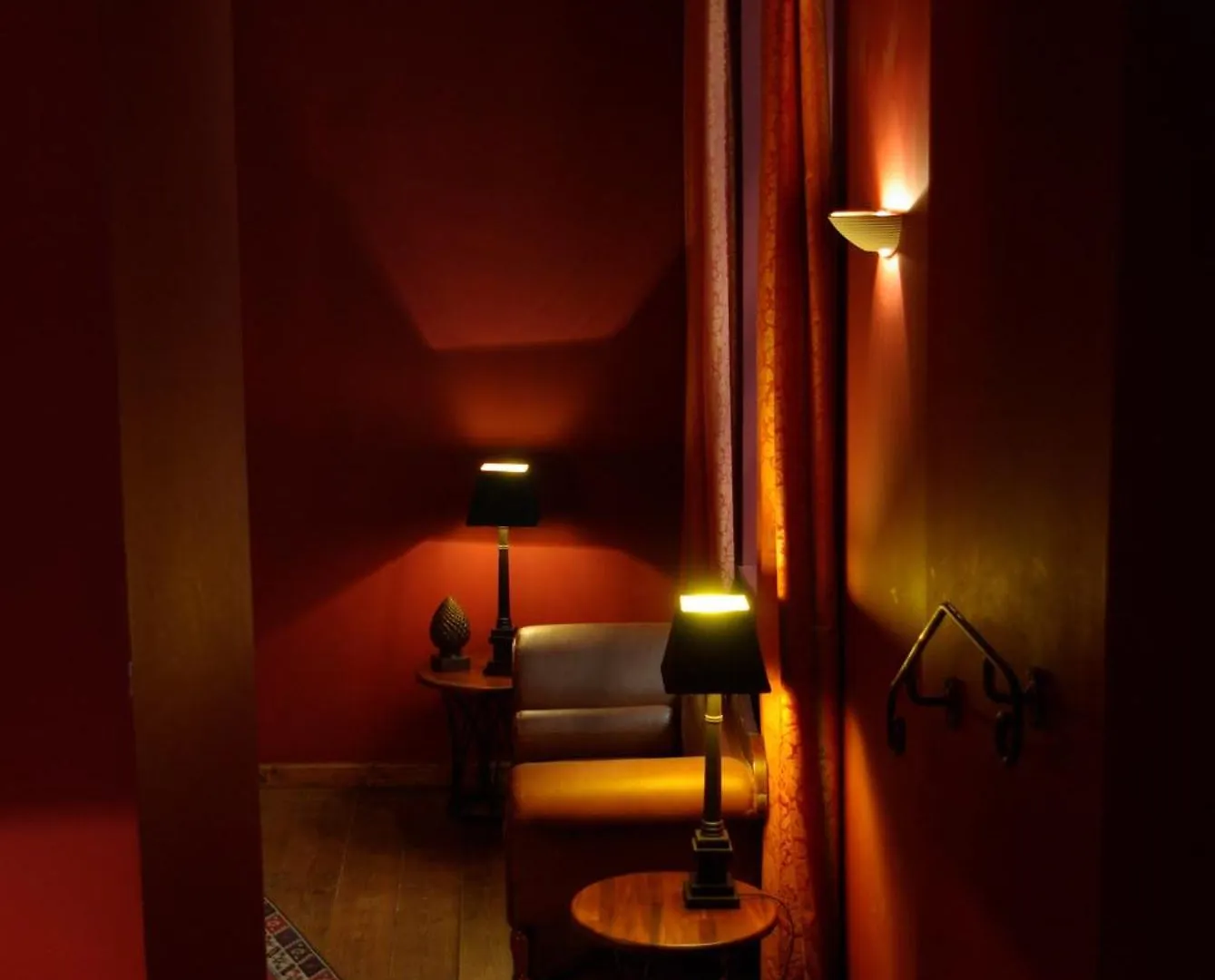 Hotel Hôtel de l'Amphithéâtre Arles