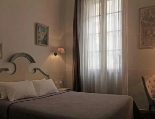 *** Hotel Hôtel de l'Amphithéâtre Arles França