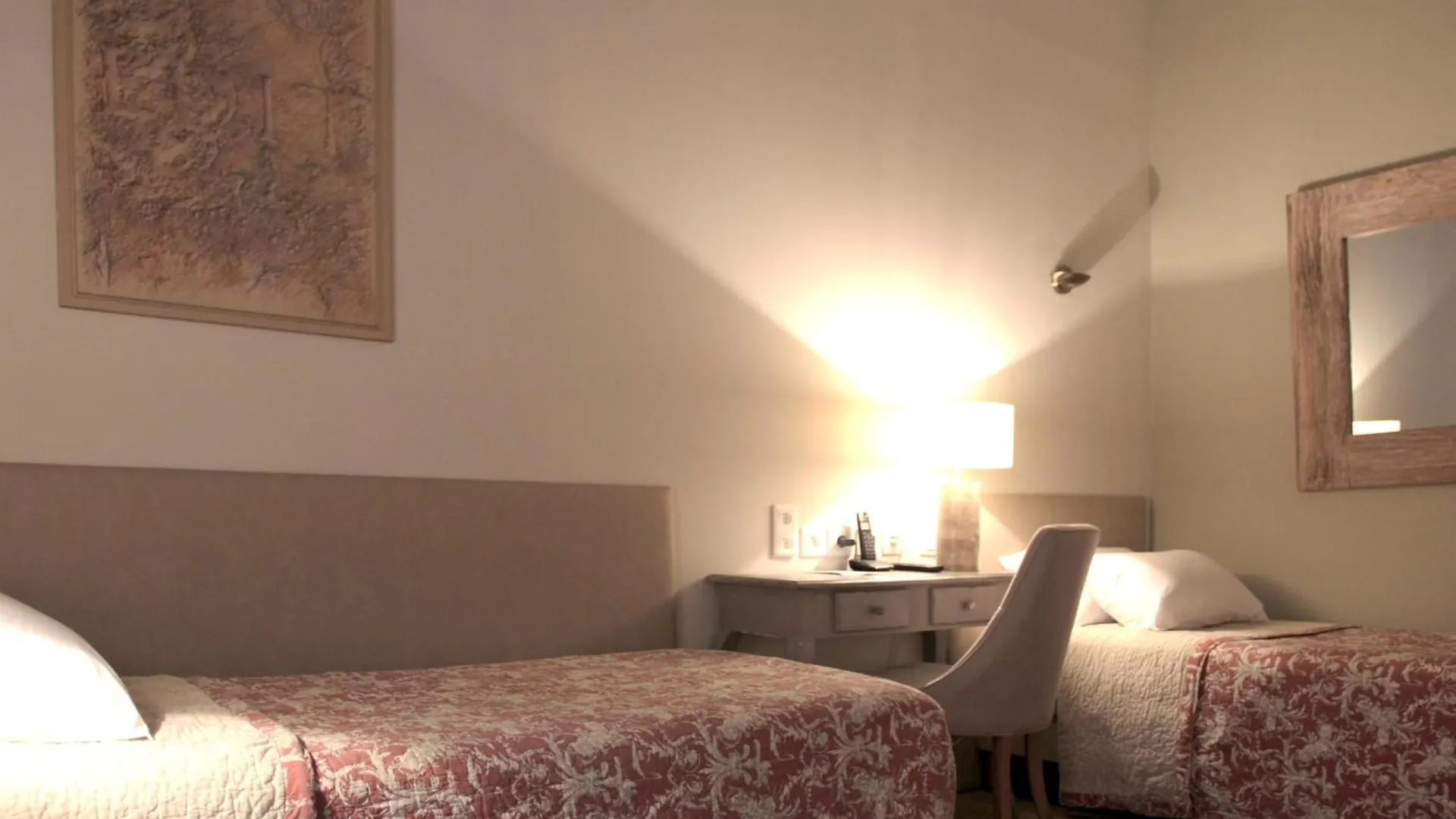 Hotel Amphitheatre Arles France