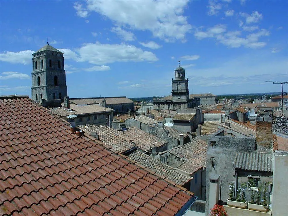Hotel Amphitheatre Arles