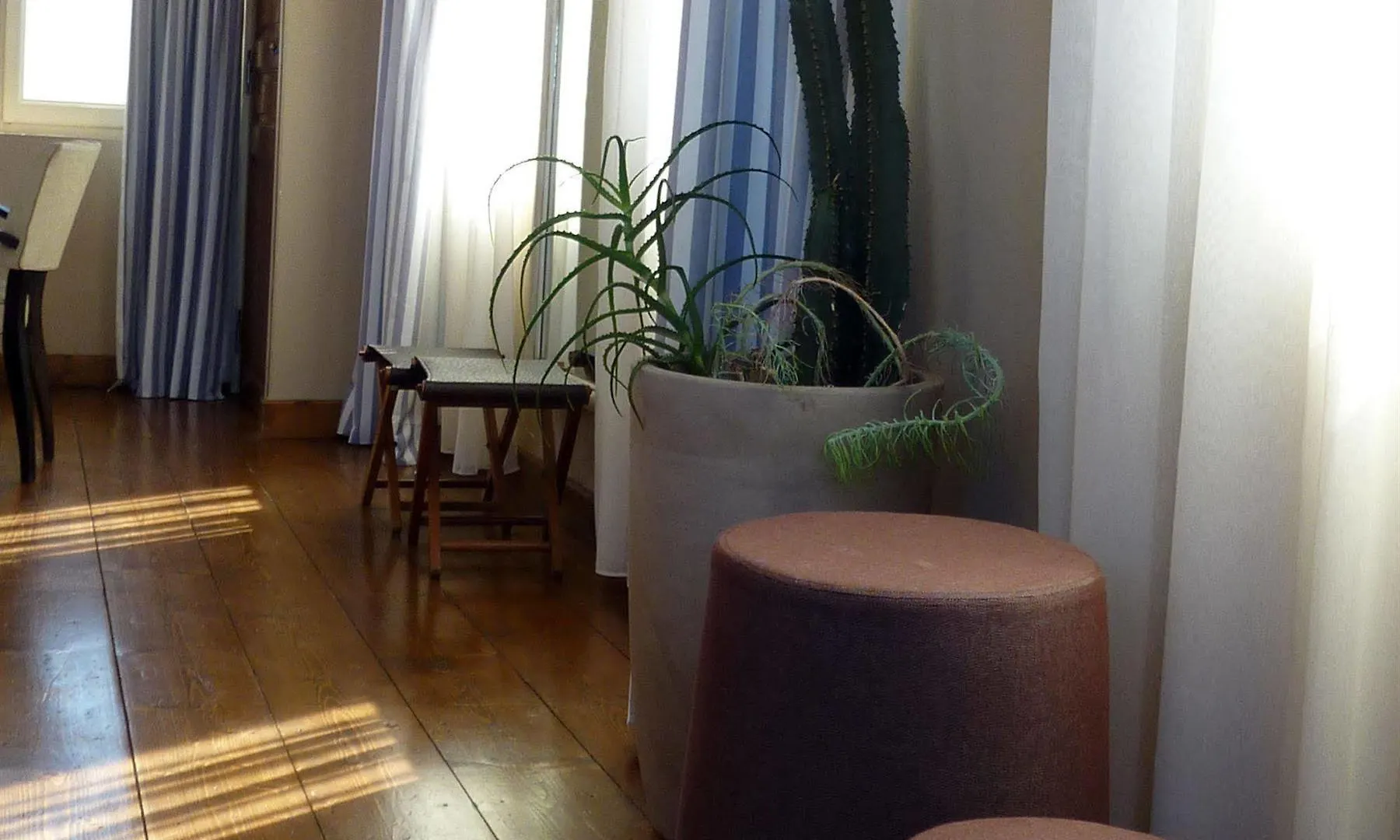 Hotel Amphitheatre Arles 3*,  France