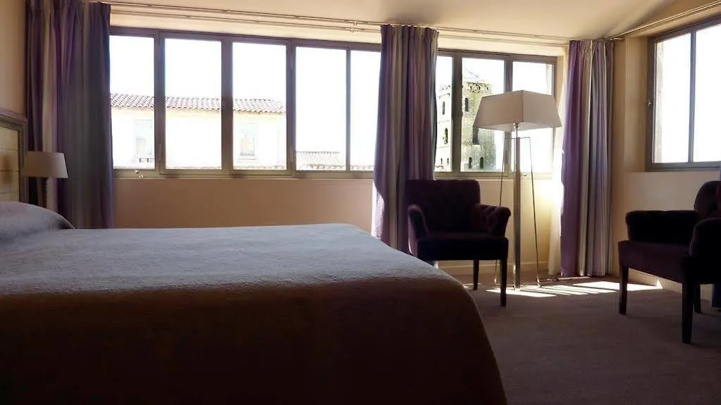ארל Hotel Amphitheatre